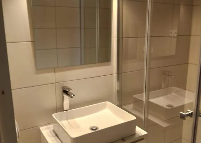 Apartment Stylish One Bed At Matchroom Country Club