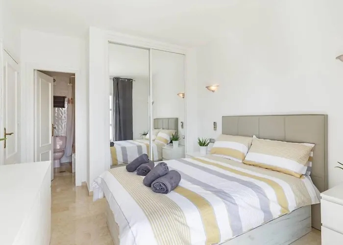 Stylish One Bed At Matchroom Country Club Apartman