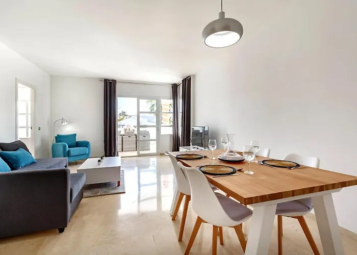 Stylish One Bed At Matchroom Country Club アパート